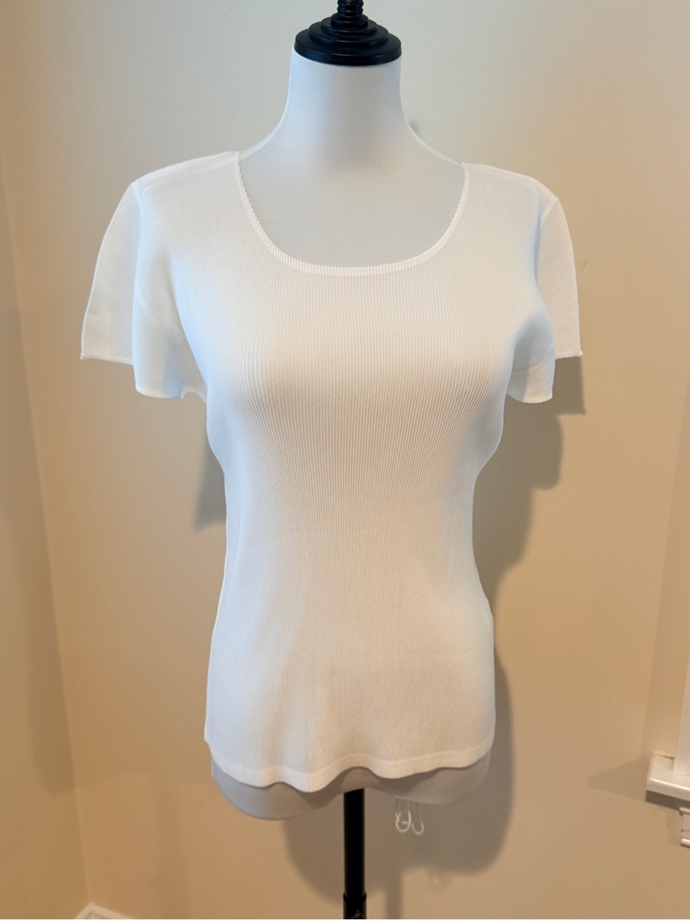 Pleats please Issey Miyake White Scoop Neck Short Sleeve Ribbed Top